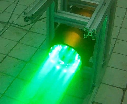 國內首臺水下無線光通信商用設備試驗取得成功